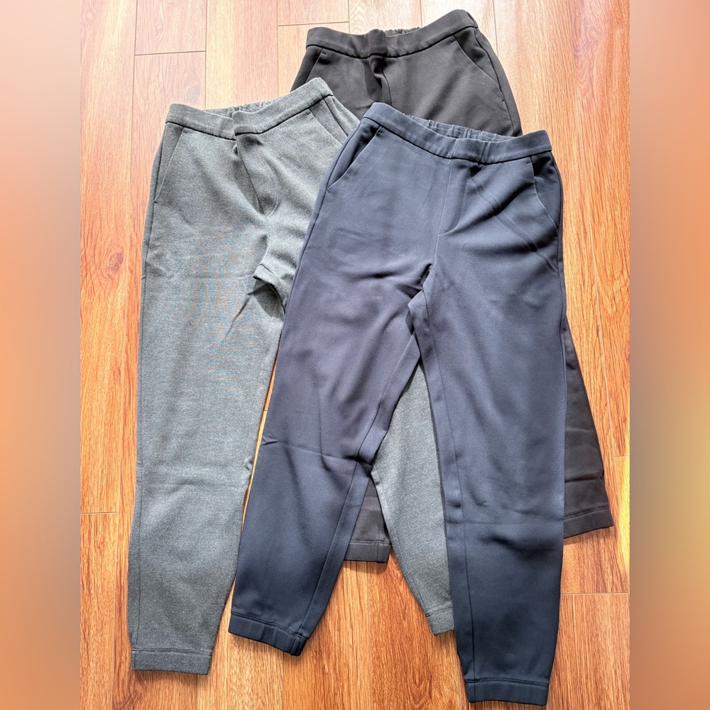 Lot of 3 Uniqlo Joggers XS in Black, Navy, and Gray EUC